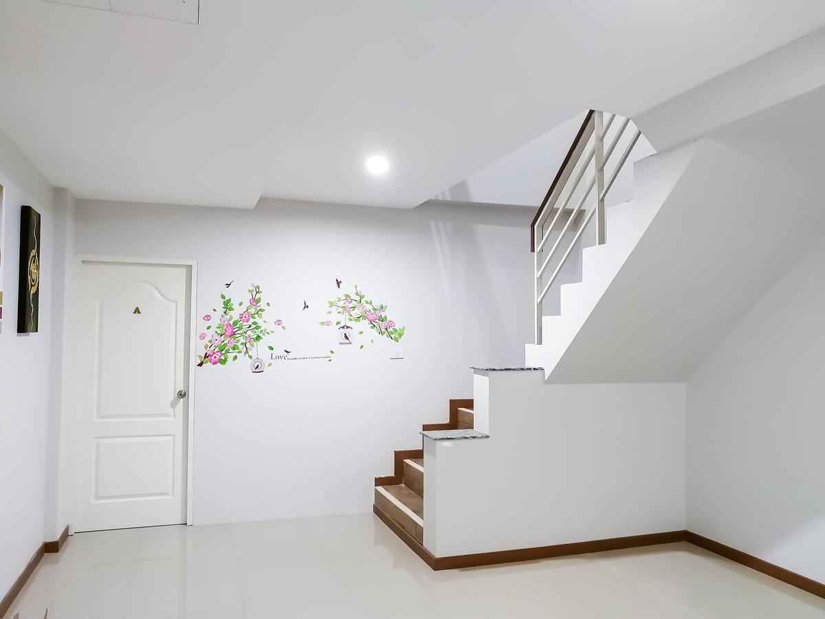 The Sun Hostel 清邁 外观 照片