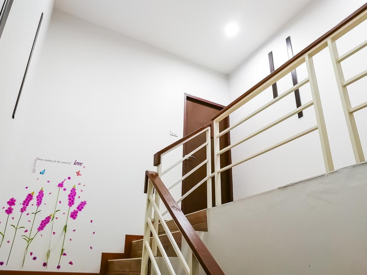 The Sun Hostel 清邁 外观 照片