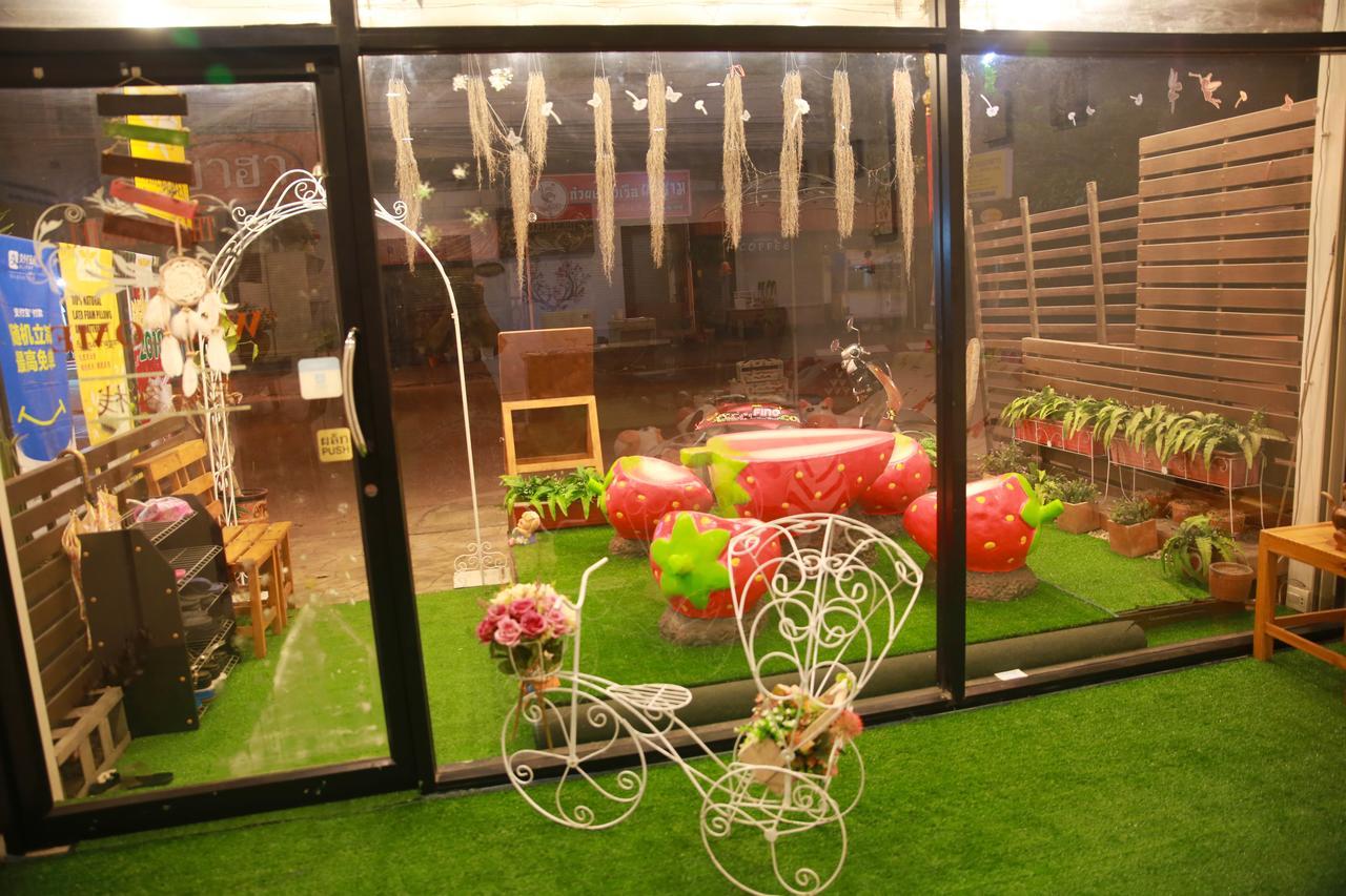 The Sun Hostel 清邁 外观 照片