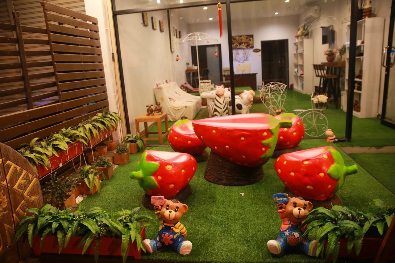 The Sun Hostel 清邁 外观 照片
