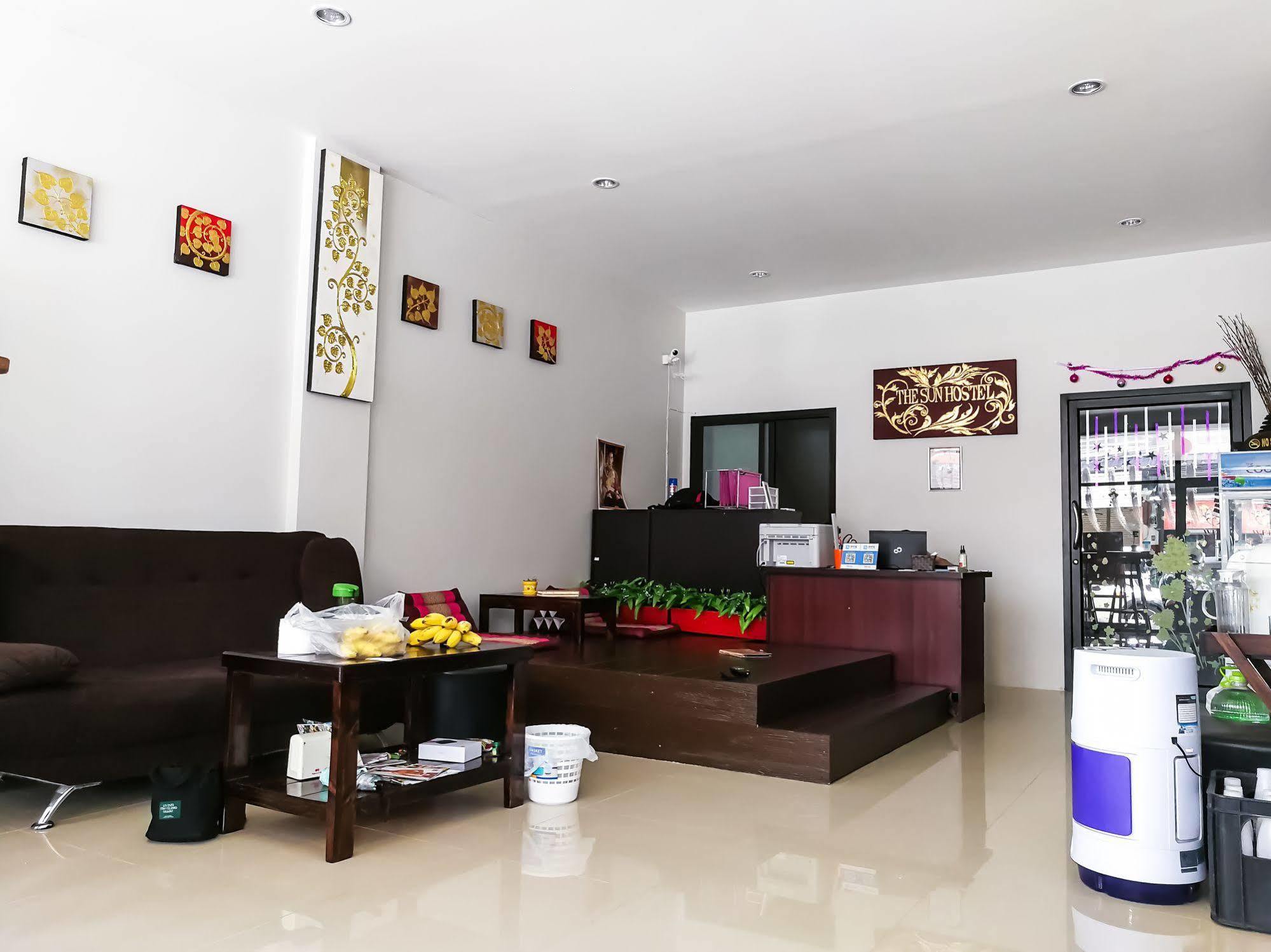 The Sun Hostel 清邁 外观 照片