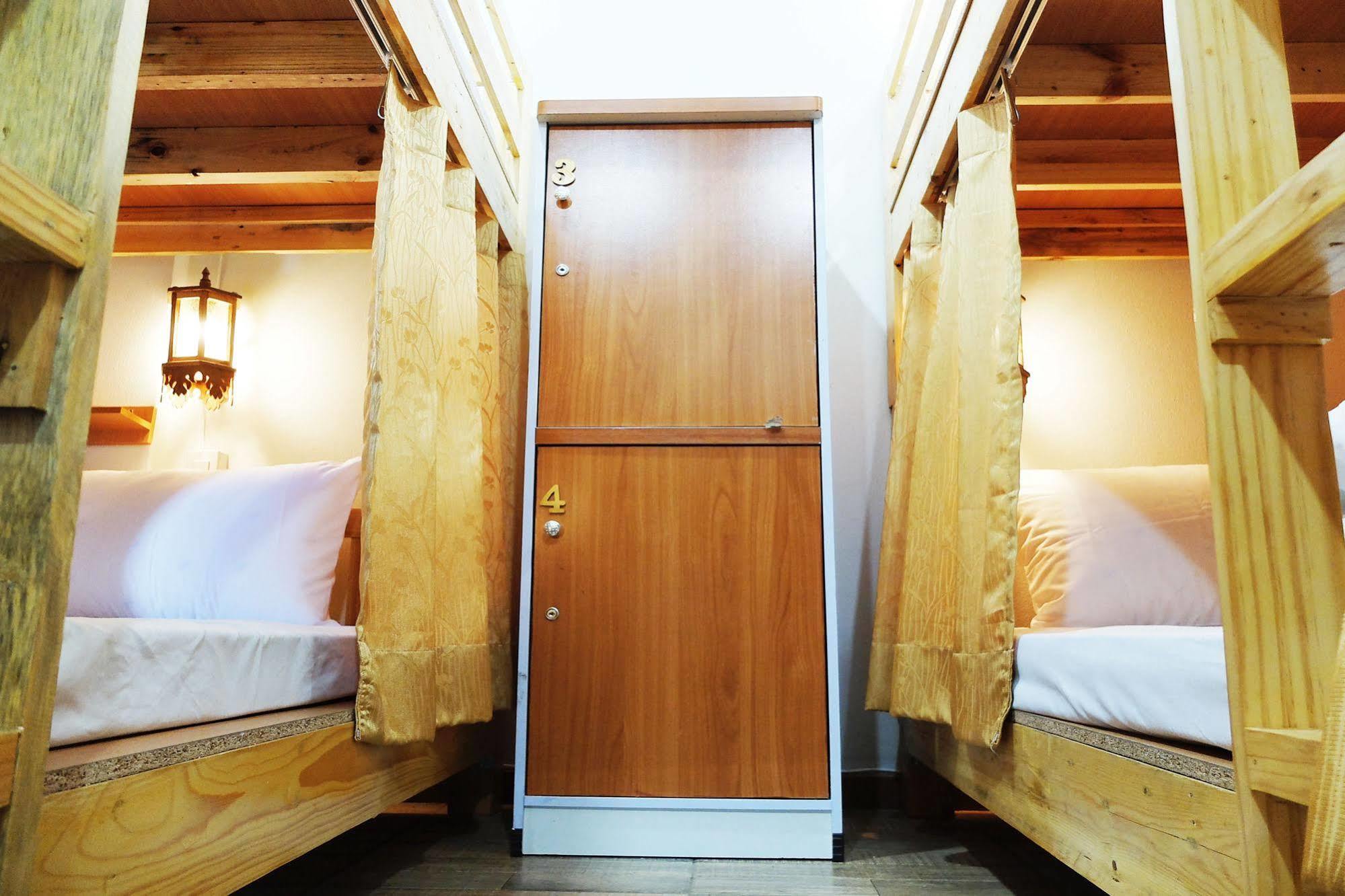 The Sun Hostel 清邁 外观 照片
